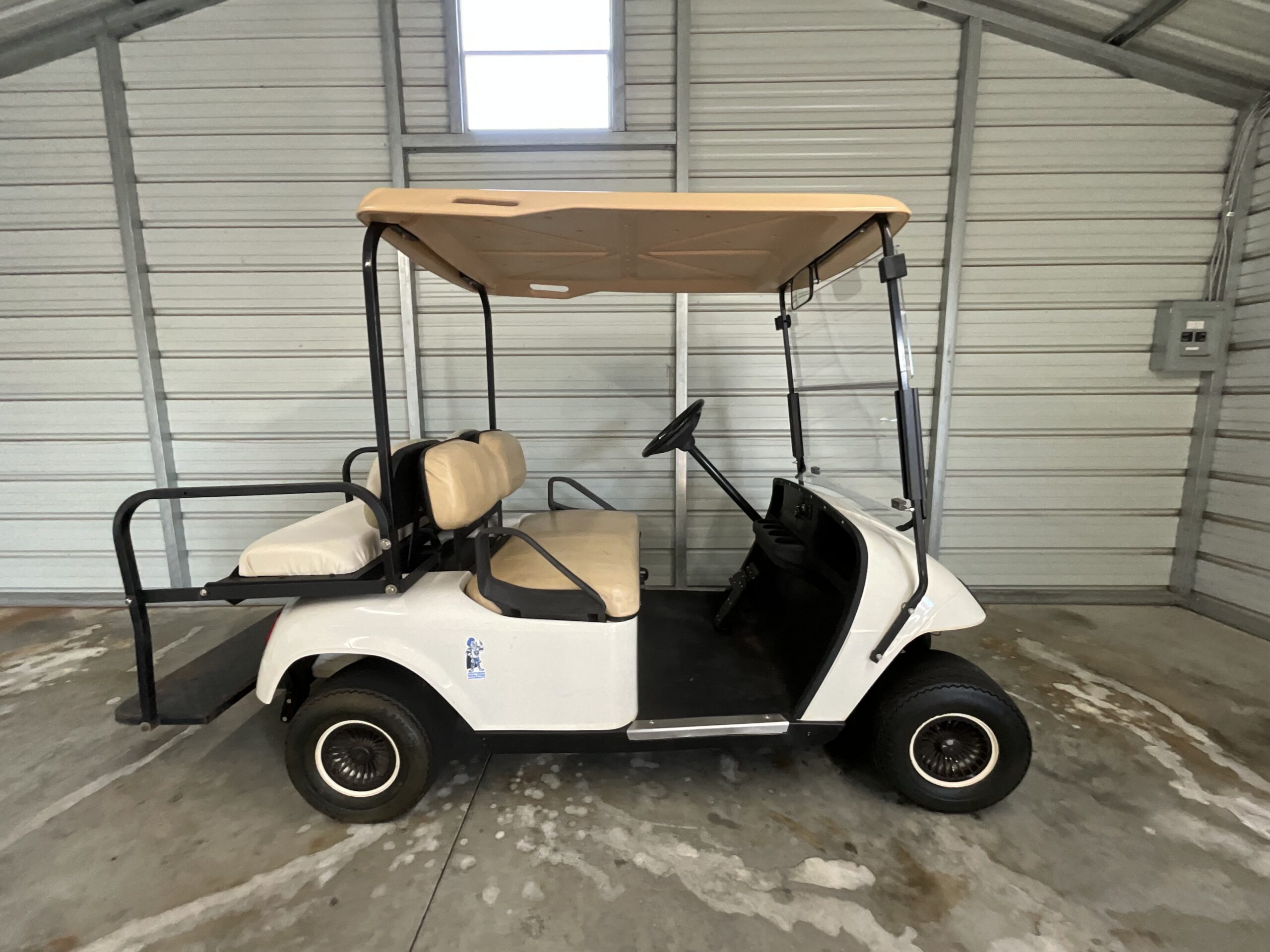 2005 E-Z-GO TXT