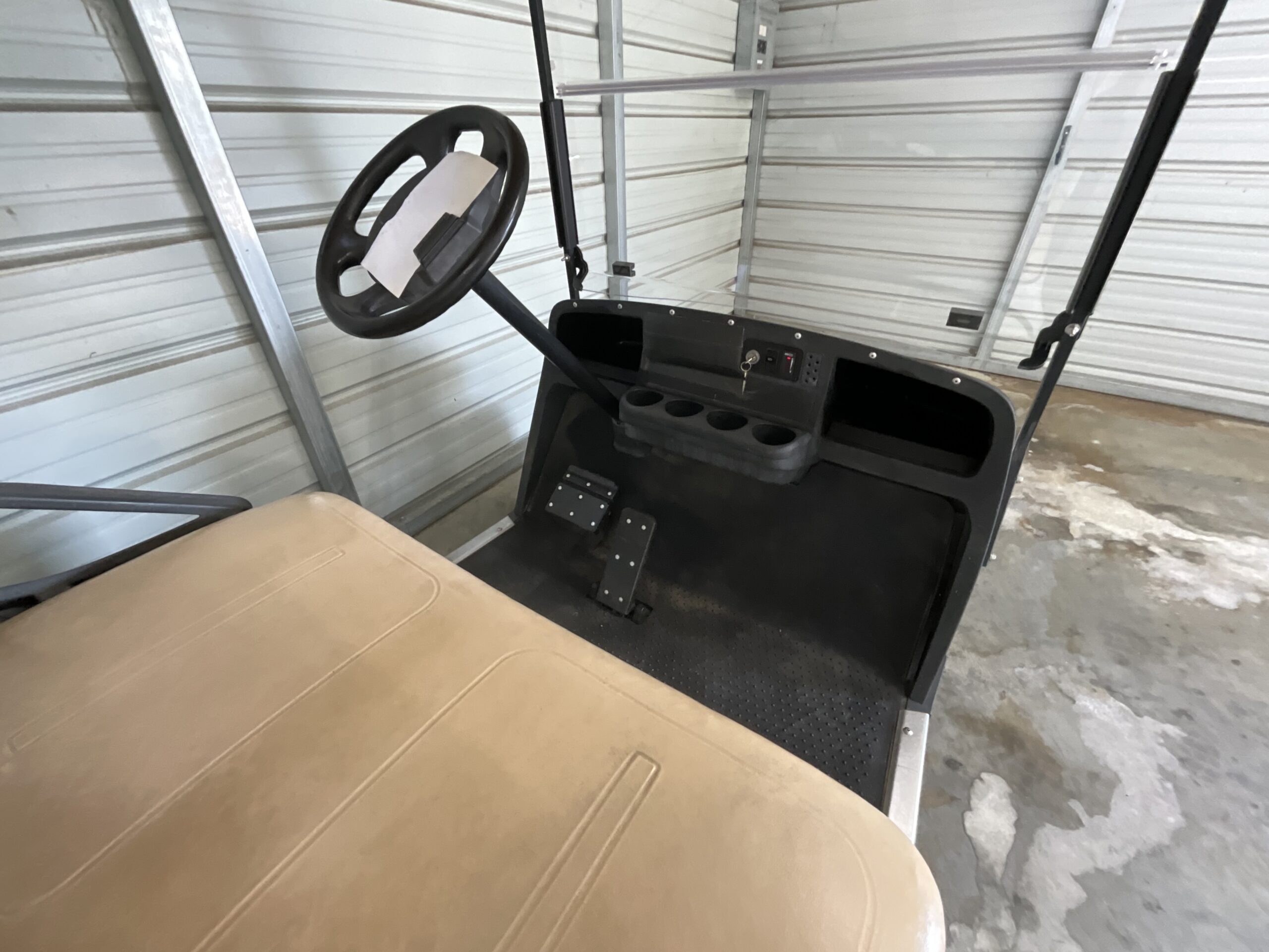 2005 E-Z-GO TXT